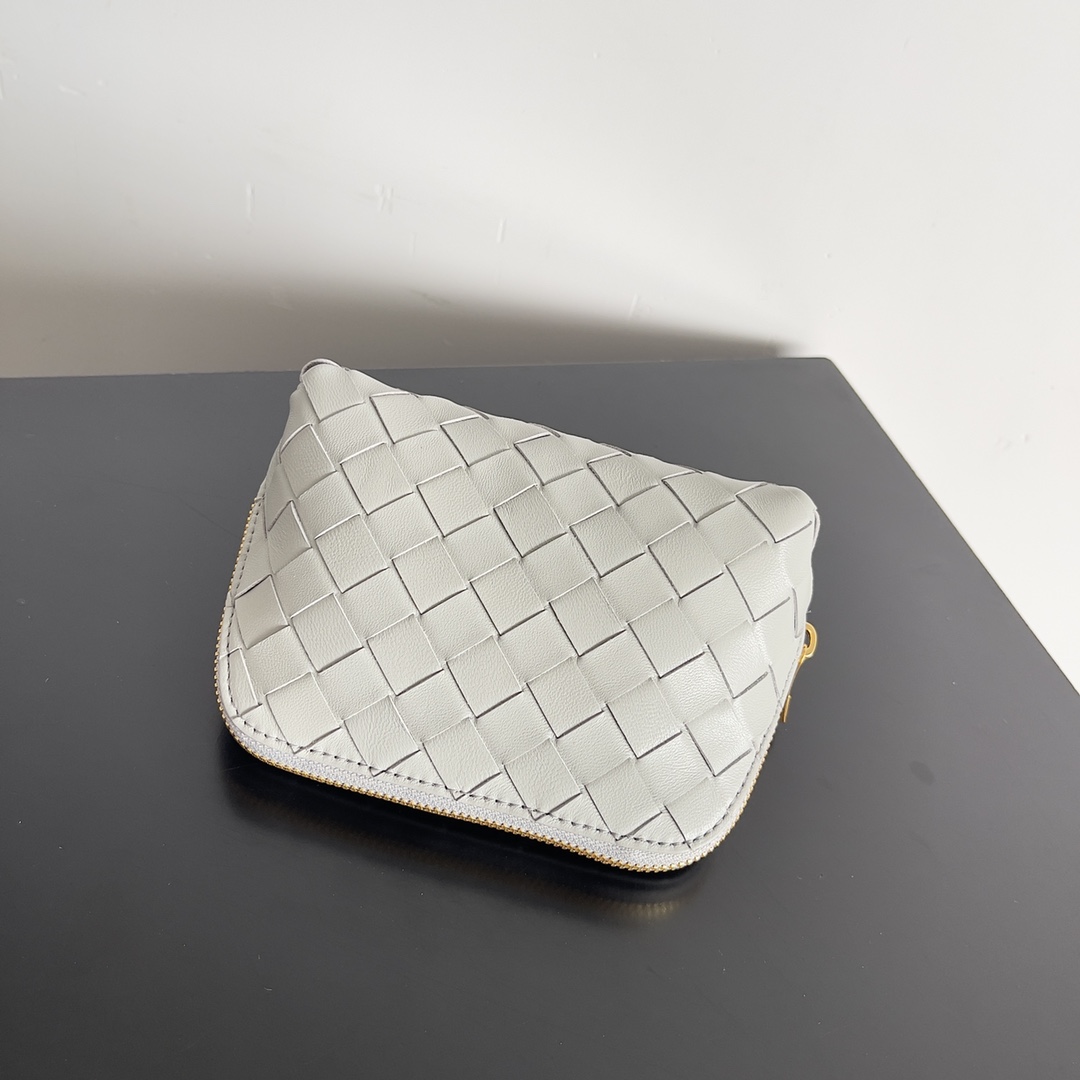 Bottega Veneta Cosmetic Bags